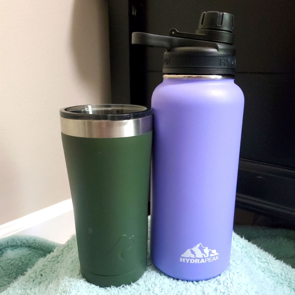 Hydrapeak Purple 32oz Tumbler & Army Green Tumbler 20oz.